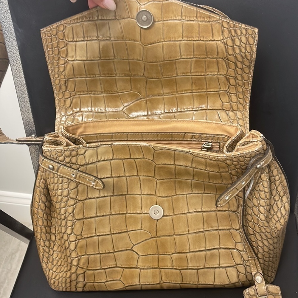 CLAUDIA Firenze Adorable Crossbody - Picture 6 of 8